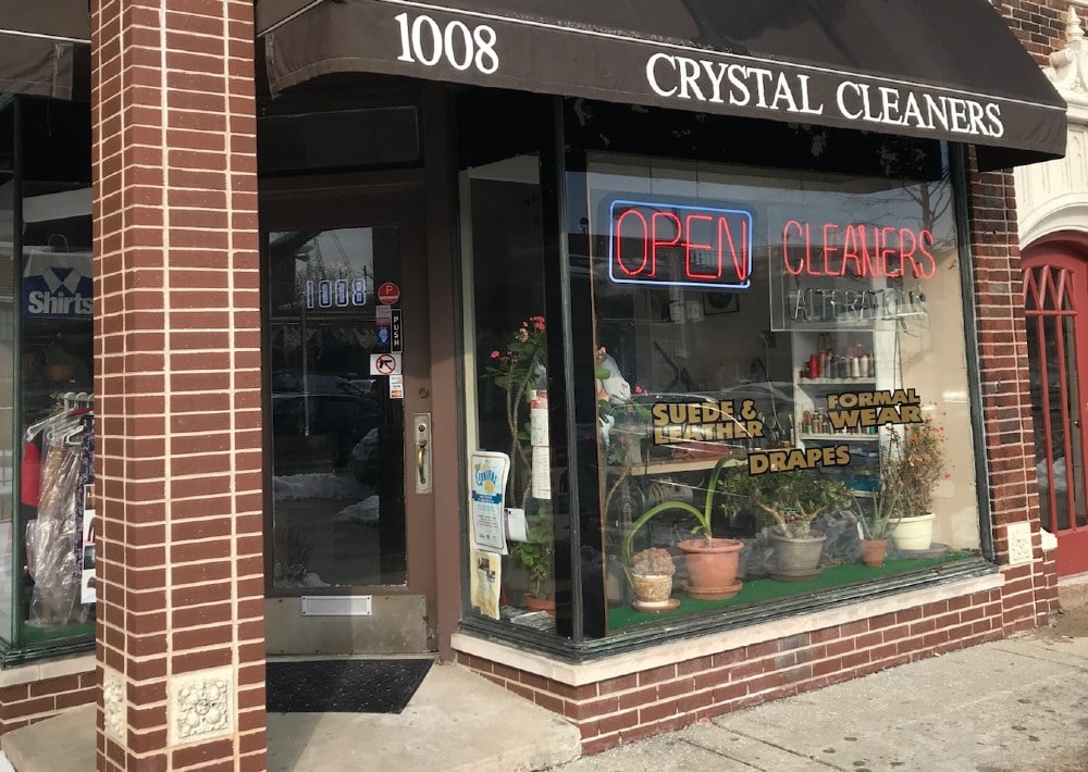 Crystal Tailor & Cleaners Downtown Oak Park